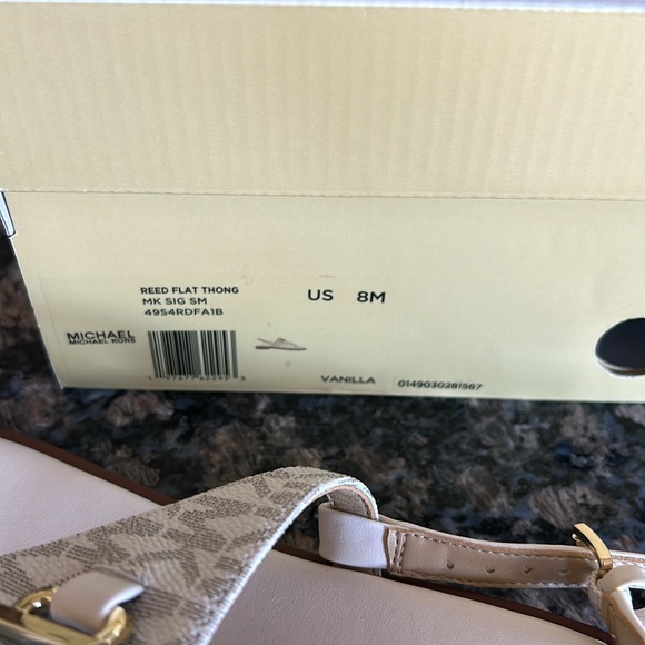 MICHAEL MICHAEL KORS REED FLAT THONG SANDALS SIZE 8M NWT - Picture 6 of 6